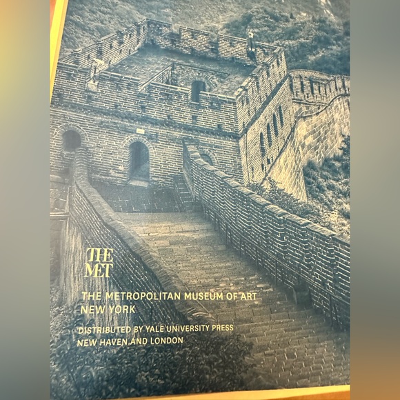 📚 🏆 Luxury Phoenetic Designer Decor Books (ONE) - Picture 9 of 10